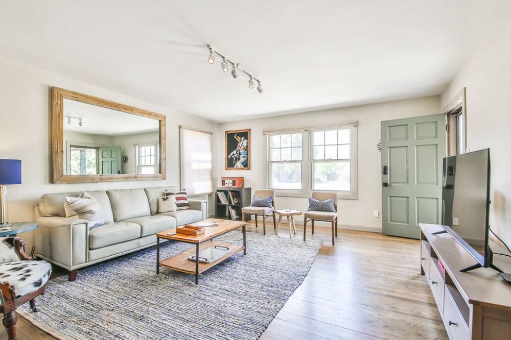 Photo of Livingroom in Heart of Lubbock