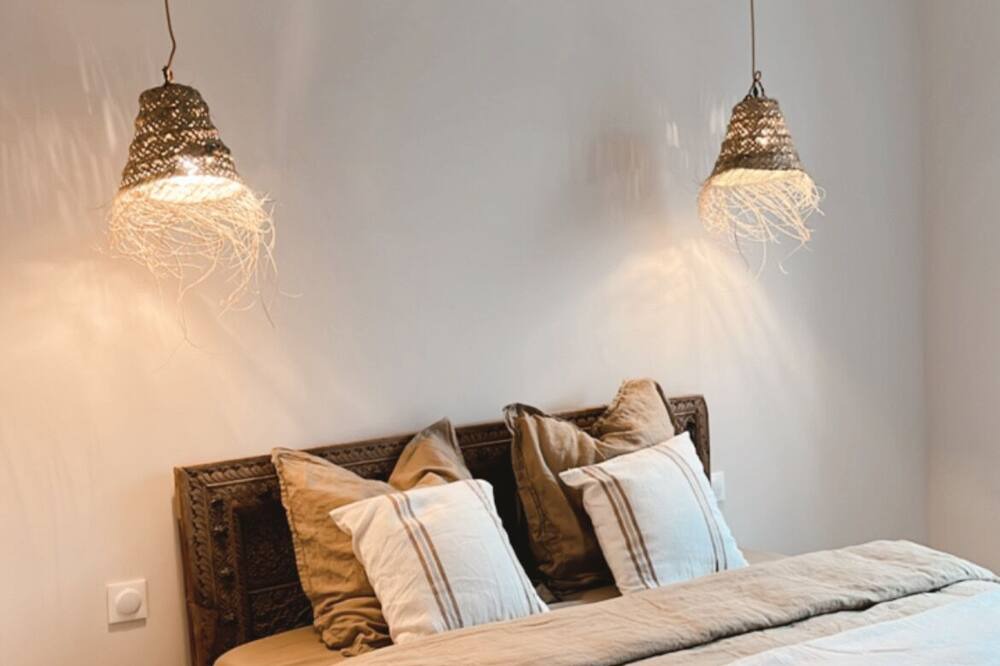 Photo of Bedroom in Descartes