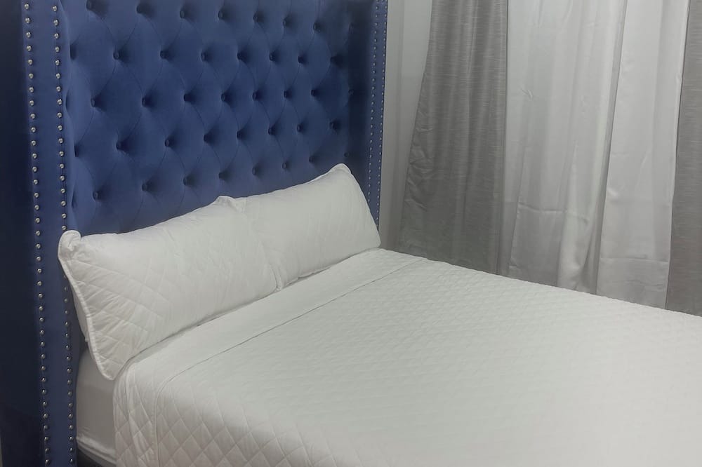 Photo of Bedroom in Williamsbridge