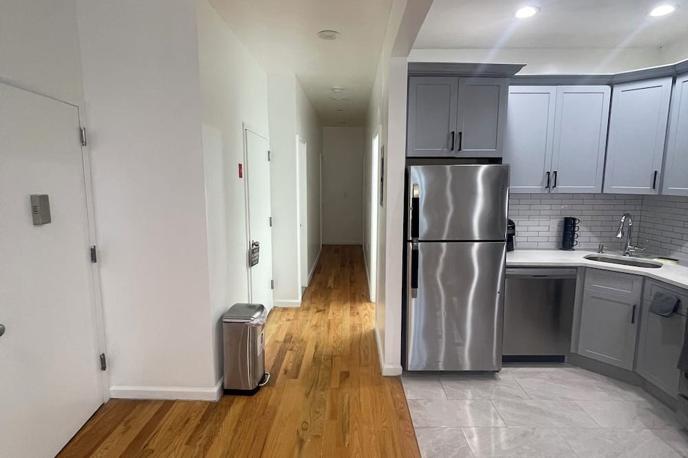 Photo of Others in Williamsbridge