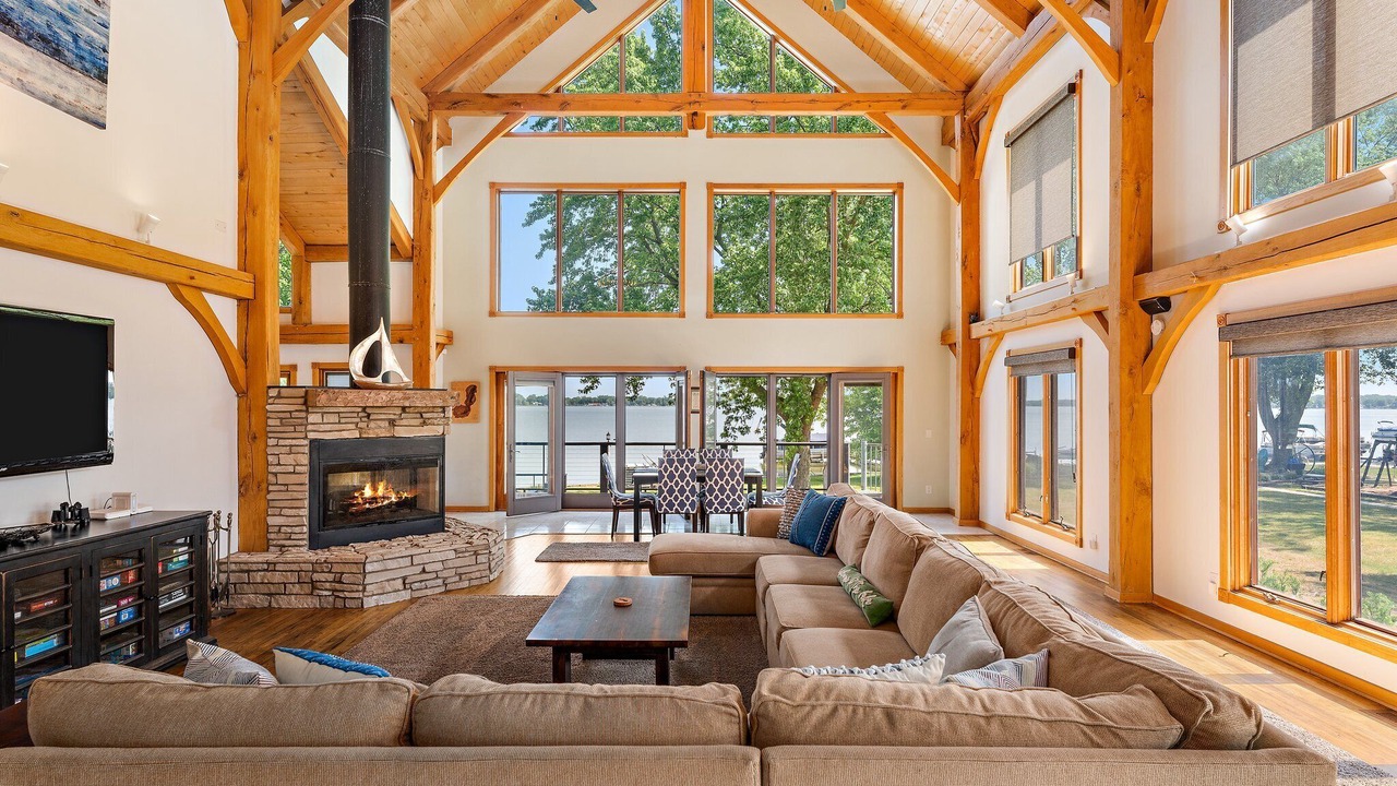 Photo of Livingroom in Bass Lake