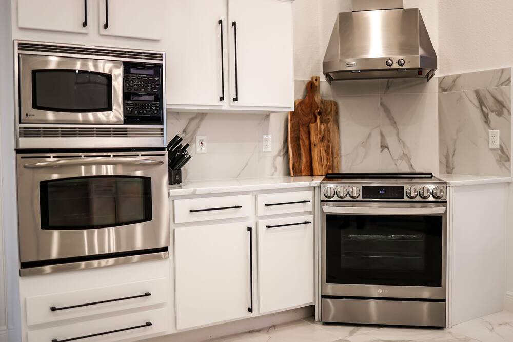 Photo of Kitchen in Englewood East