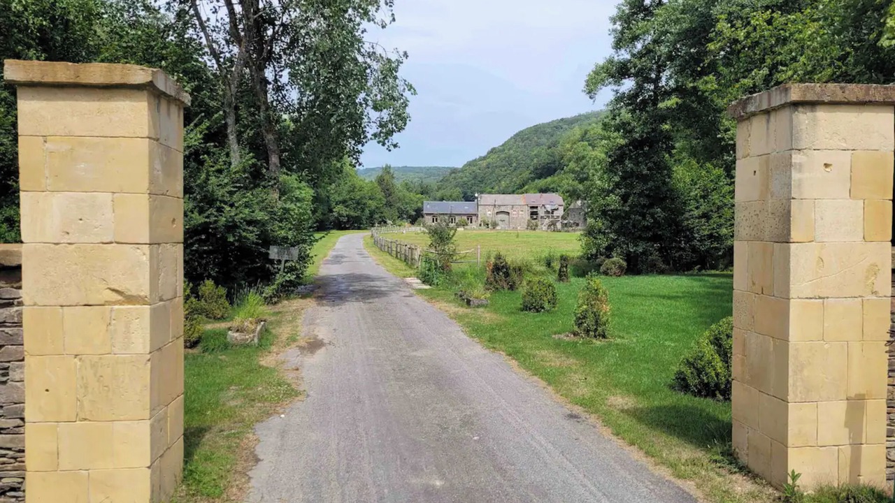 Photo of Outdoor in Les Hautes-Rivieres