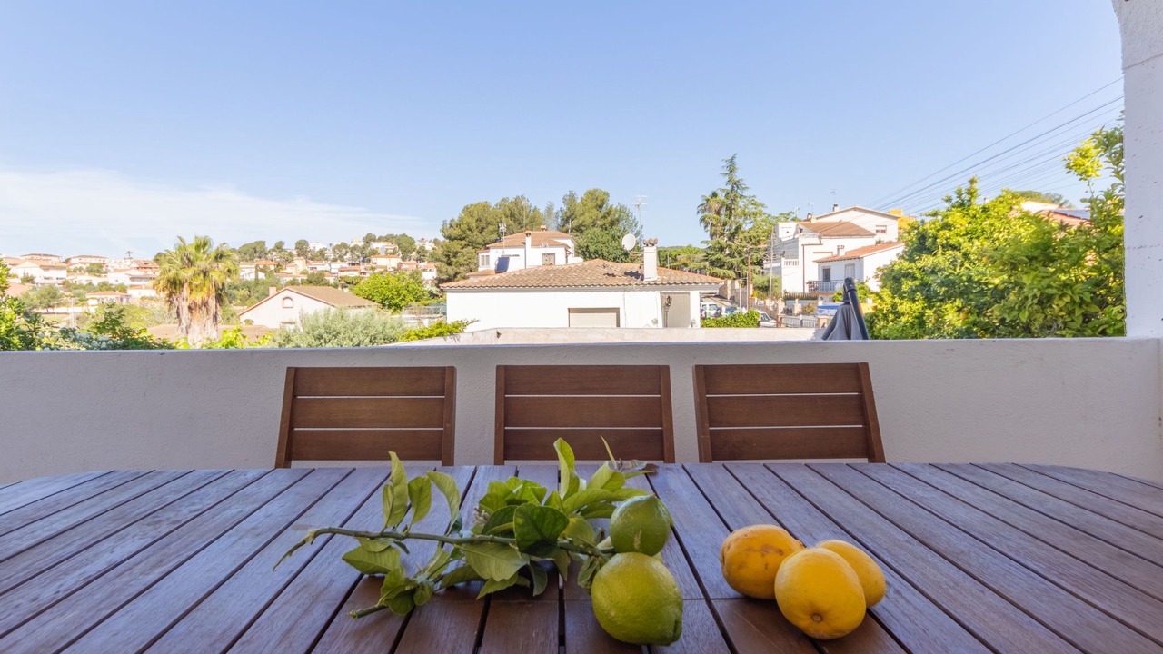 Photo of Patio Balcony in El Castell de Montornes