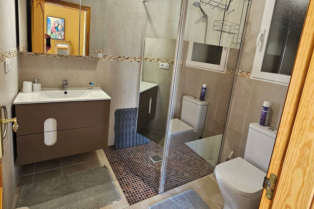 Photo of Bathroom in La Vall de Laguar