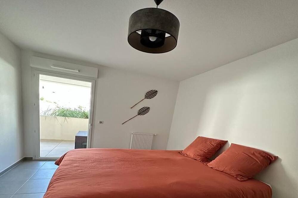Photo of Bedroom in Saint-Jean-de-Vedas
