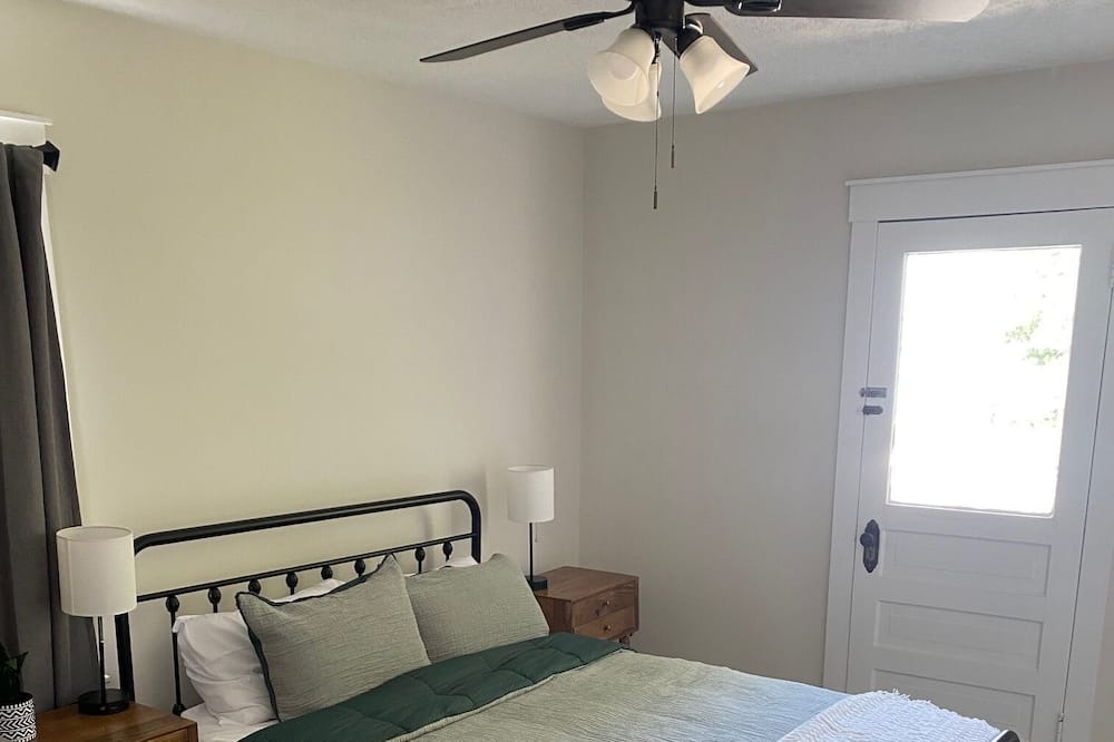 Photo of Bedroom in West Reading