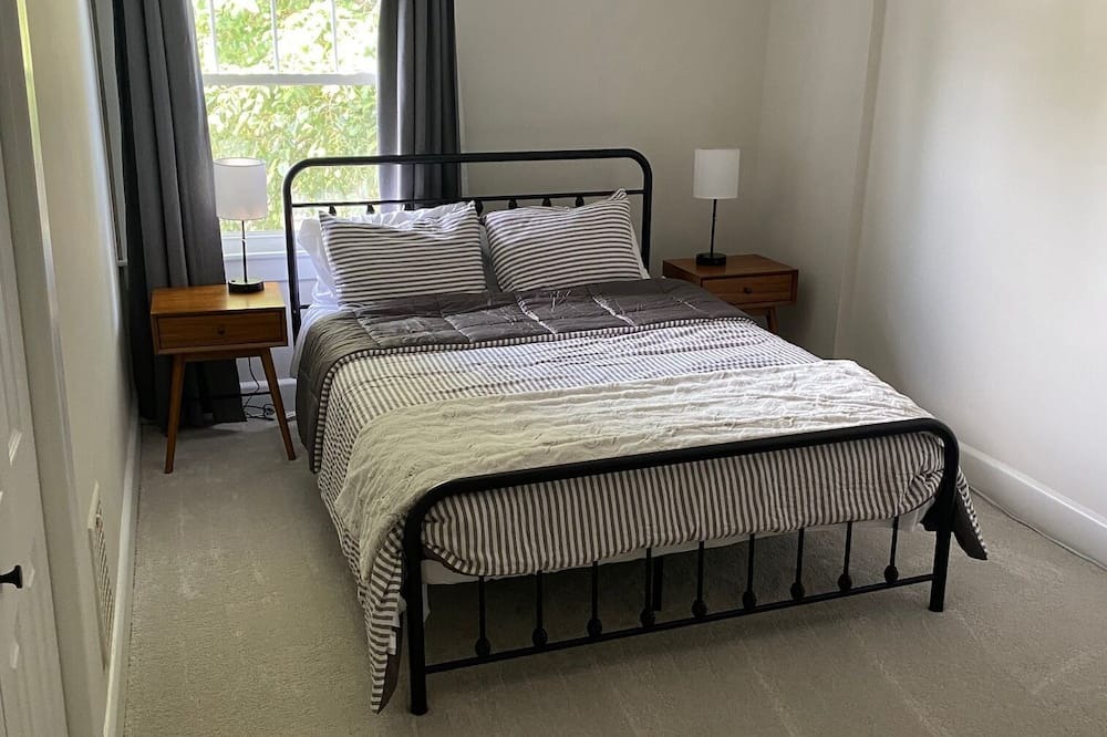 Photo of Bedroom in West Reading