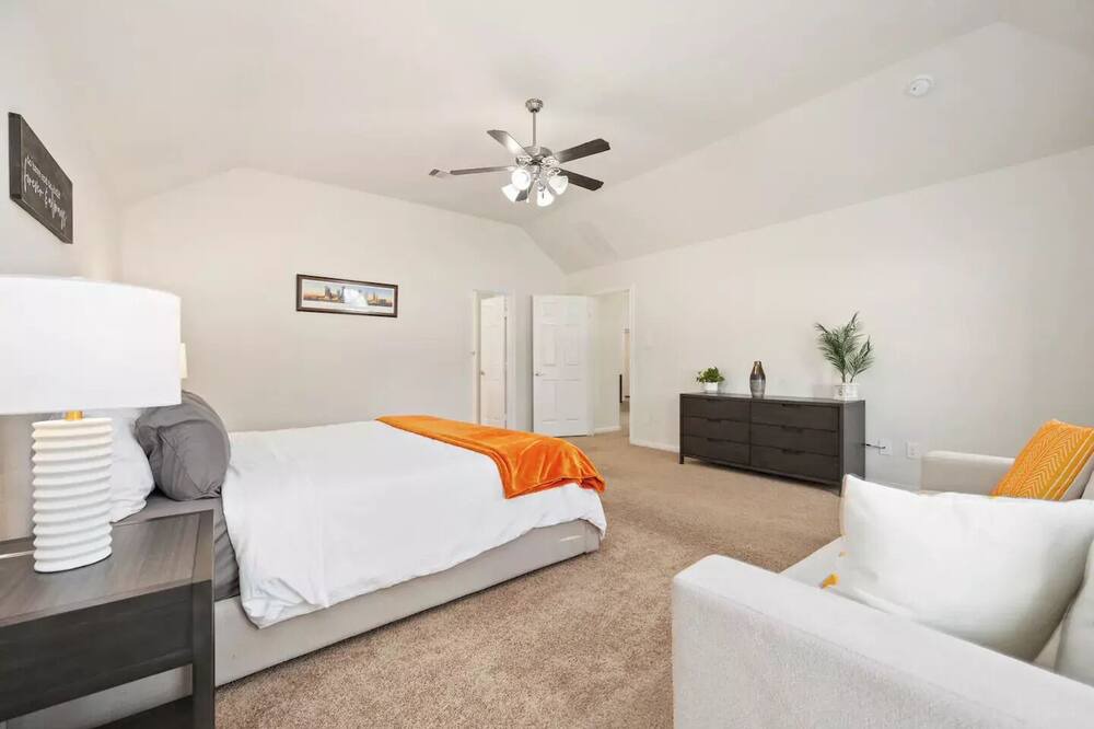Photo of Bedroom in Manvel
