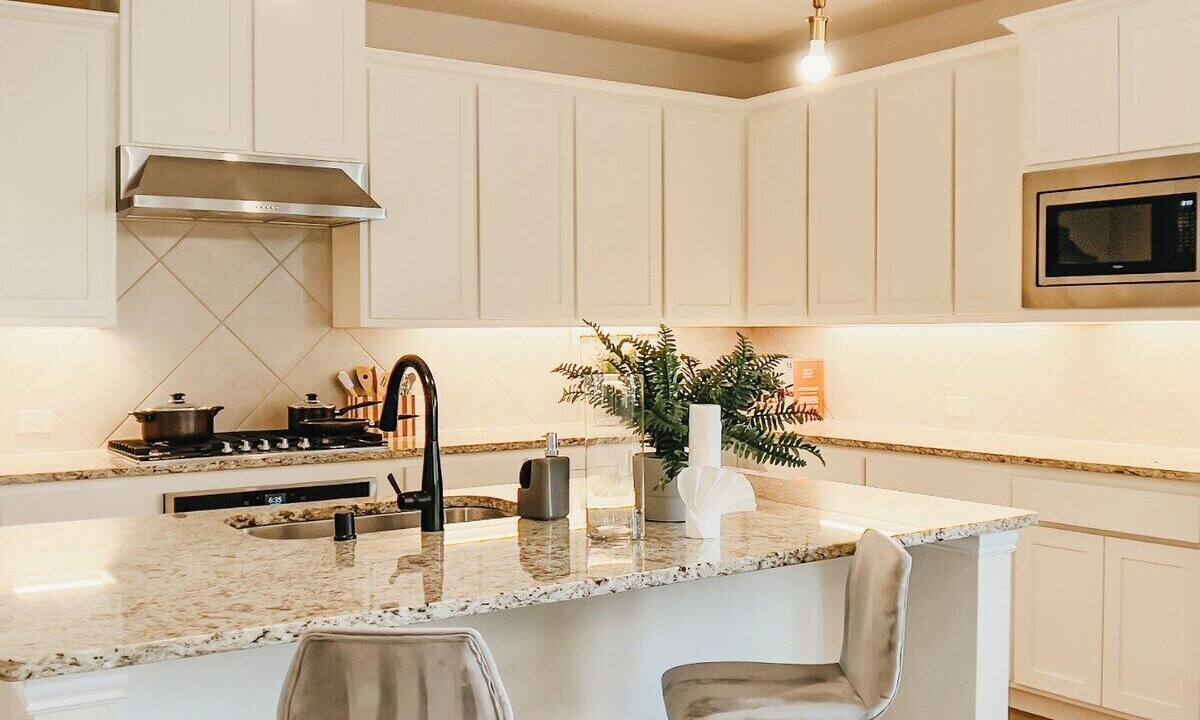 Photo of Kitchen in Aubrey