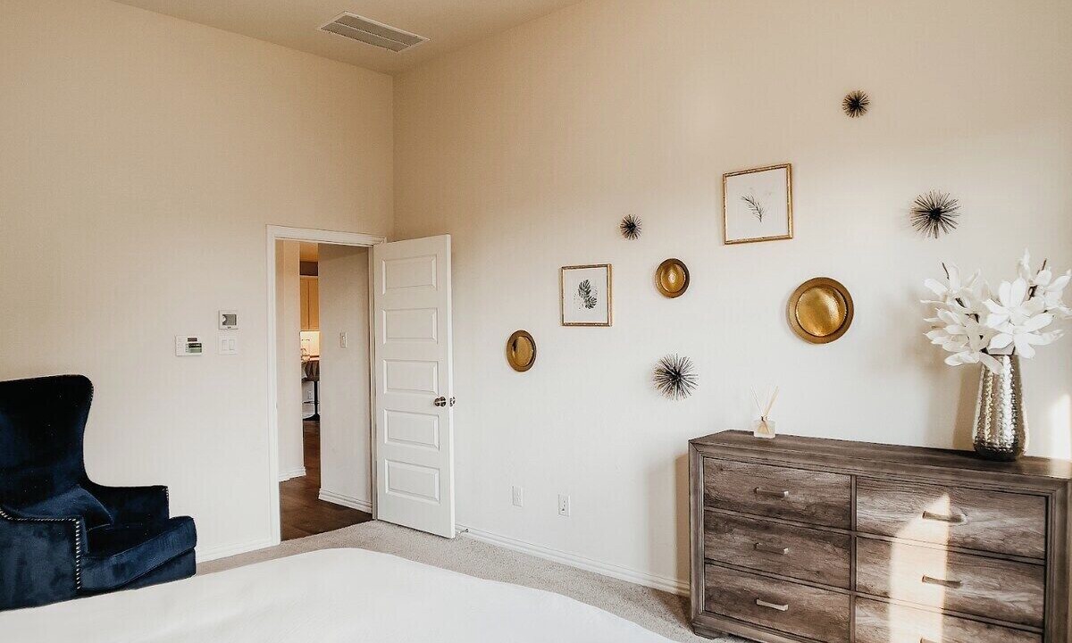 Photo of Bedroom in Aubrey