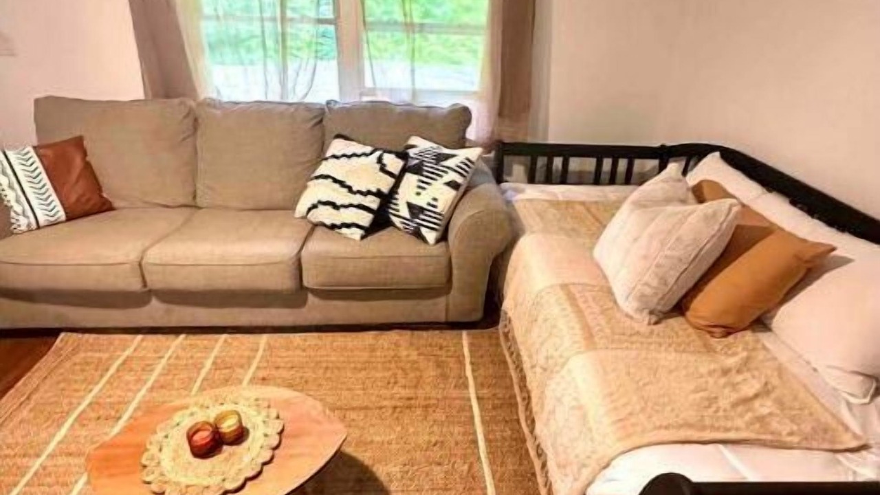 Photo of Livingroom in Newfield