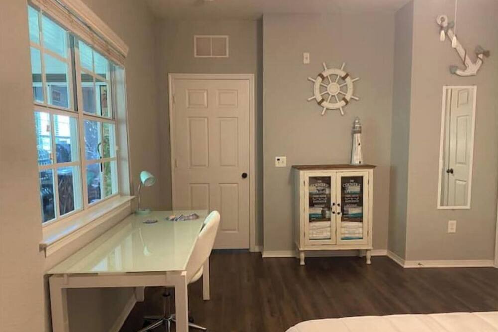 Photo of Bedroom in Thonotosassa