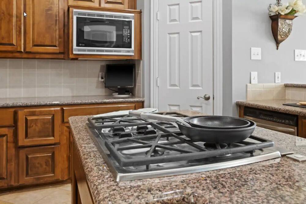 Photo of Kitchen in Fate