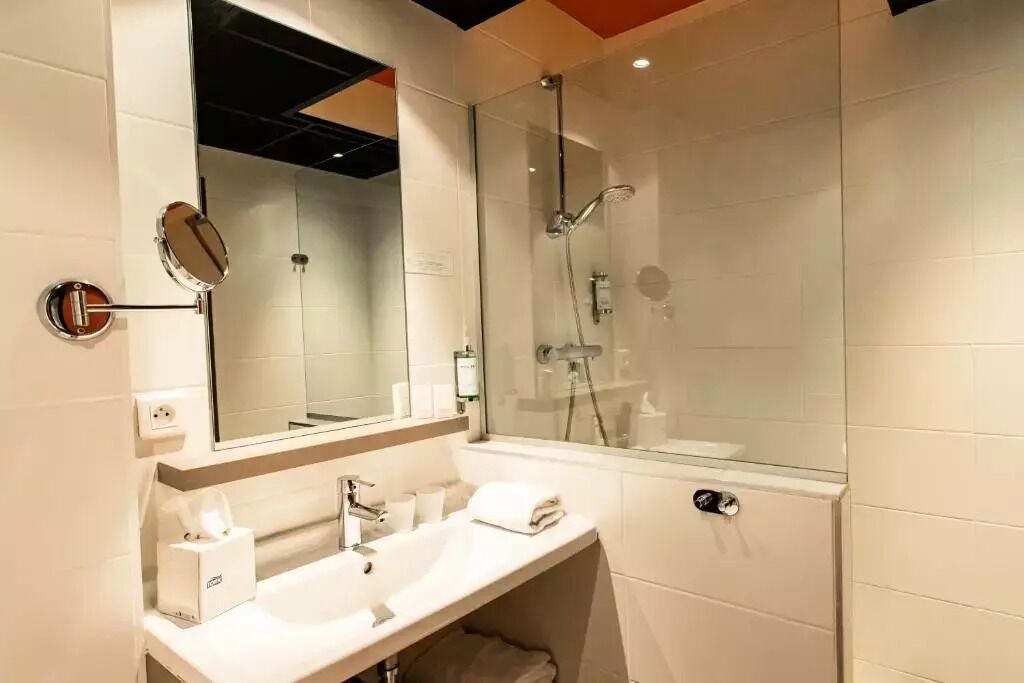 Photo of Others in 9th Arrondissement