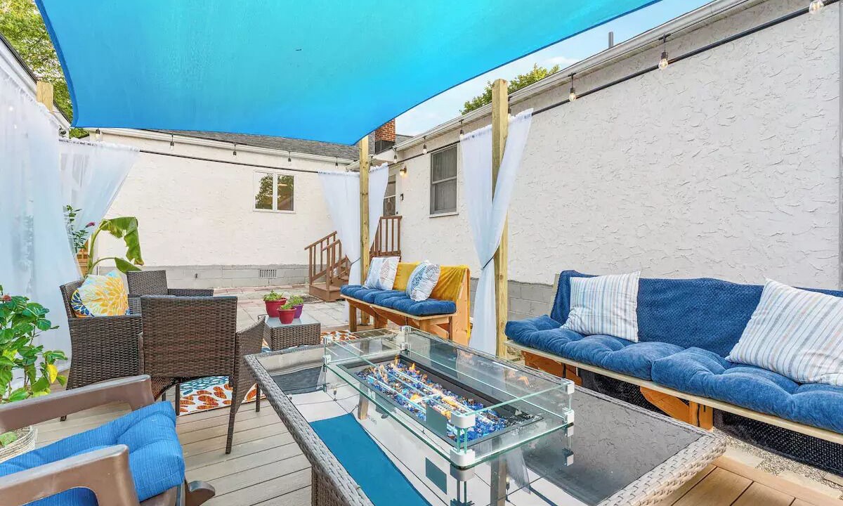 Photo of Patio Balcony in Foxcroft Square