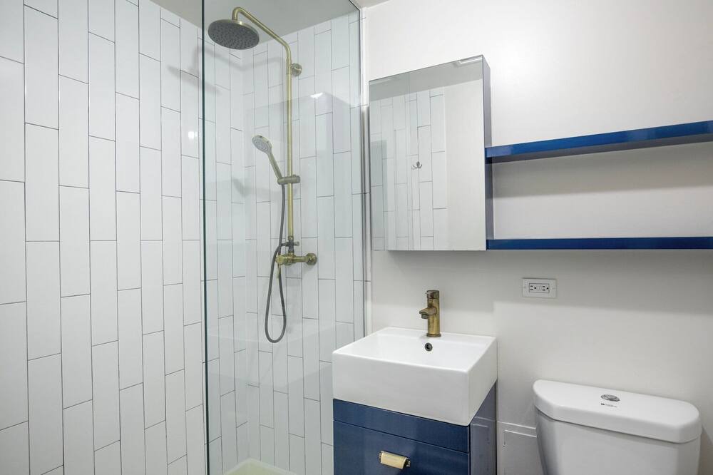 Photo of Bathroom in Uptown