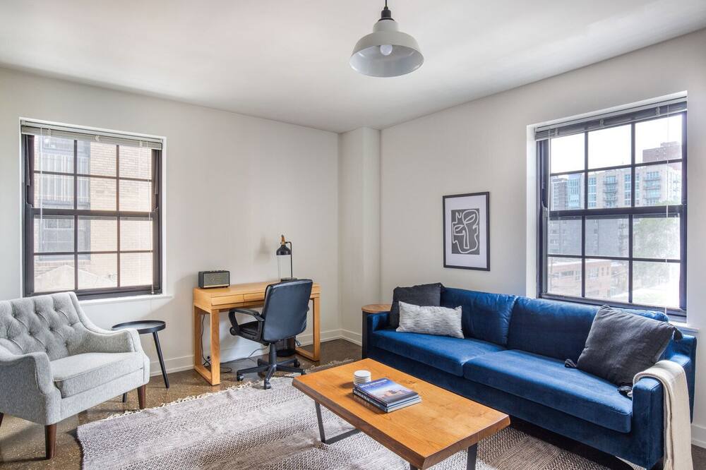 Photo of Livingroom in Uptown
