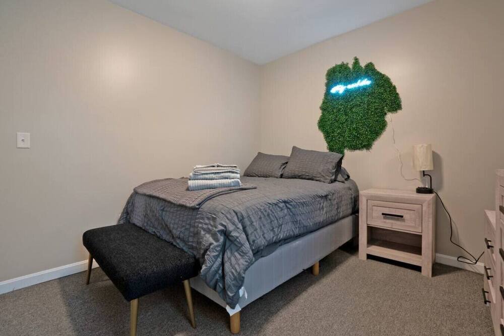 Photo of Others in Gorham