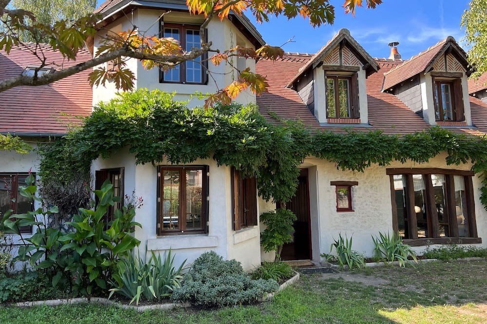 Photo of Outdoor in Cellettes