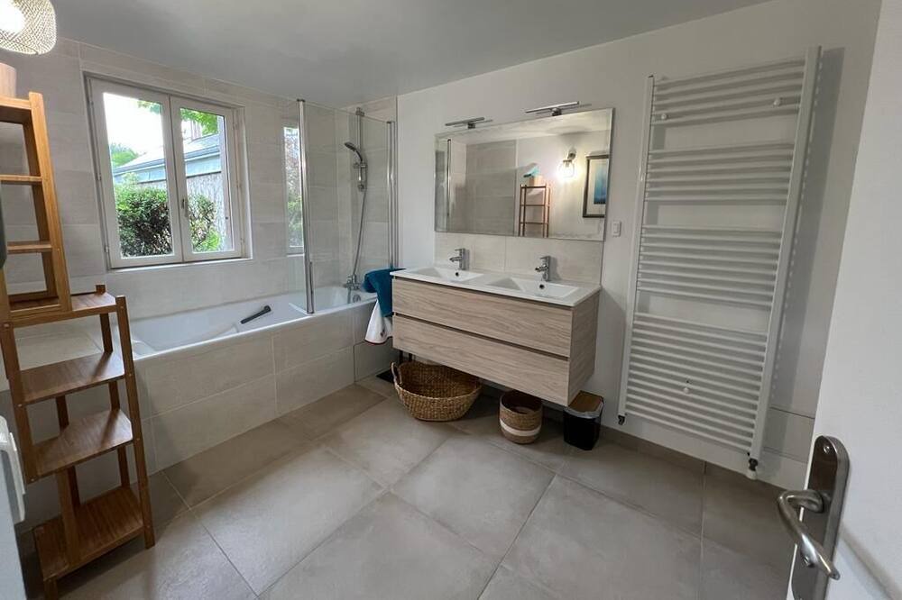 Photo of Bathroom in Cellettes