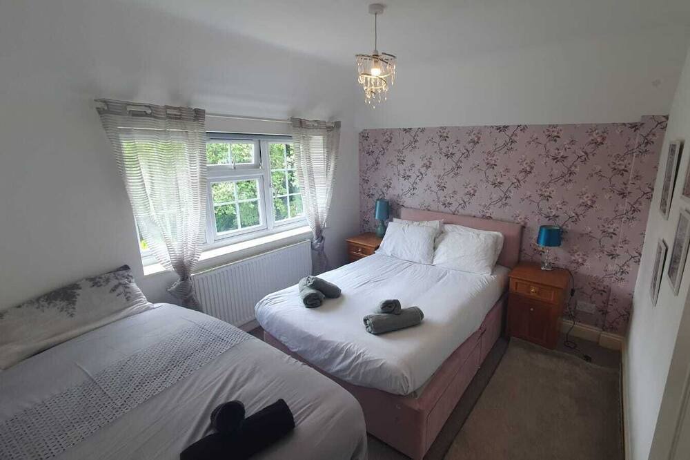 Photo of Bedroom in Luton
