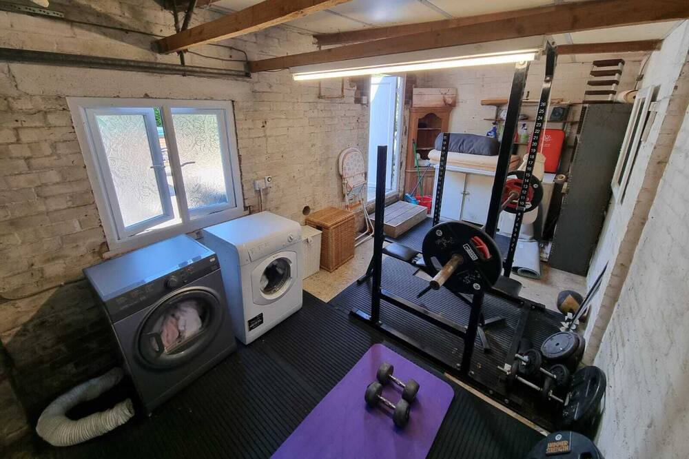 Photo of Others in Luton