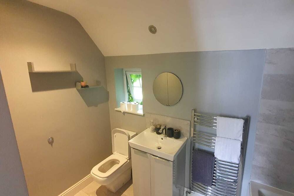 Photo of Others in Luton