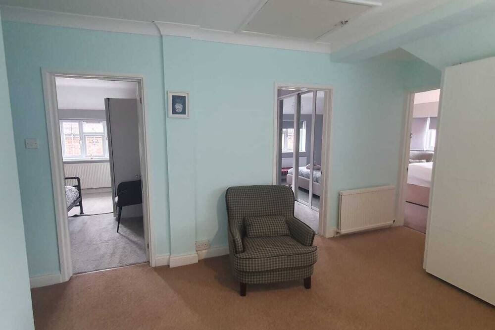 Photo of Others in Luton