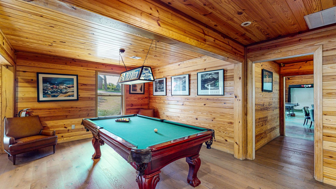 Photo of Bedroom in Maysville