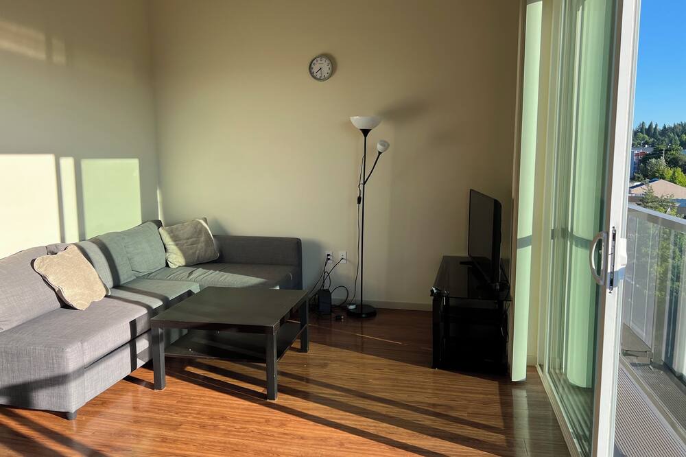 Photo of Livingroom in Downtown