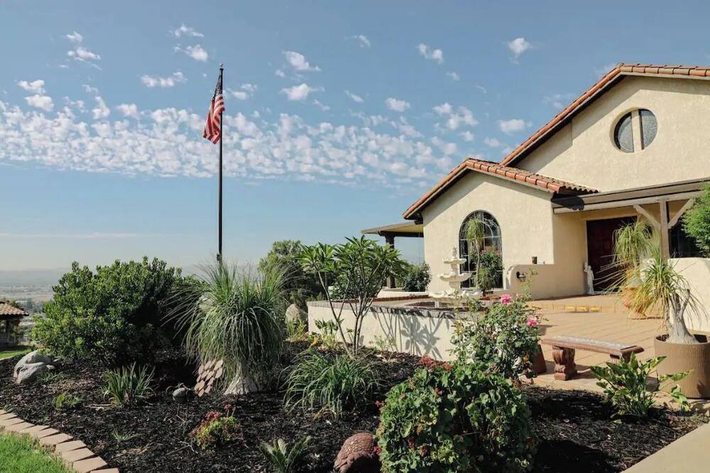 Photo of Outdoor in Jurupa Valley