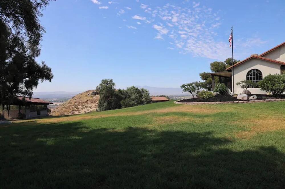 Photo of Outdoor in Jurupa Valley
