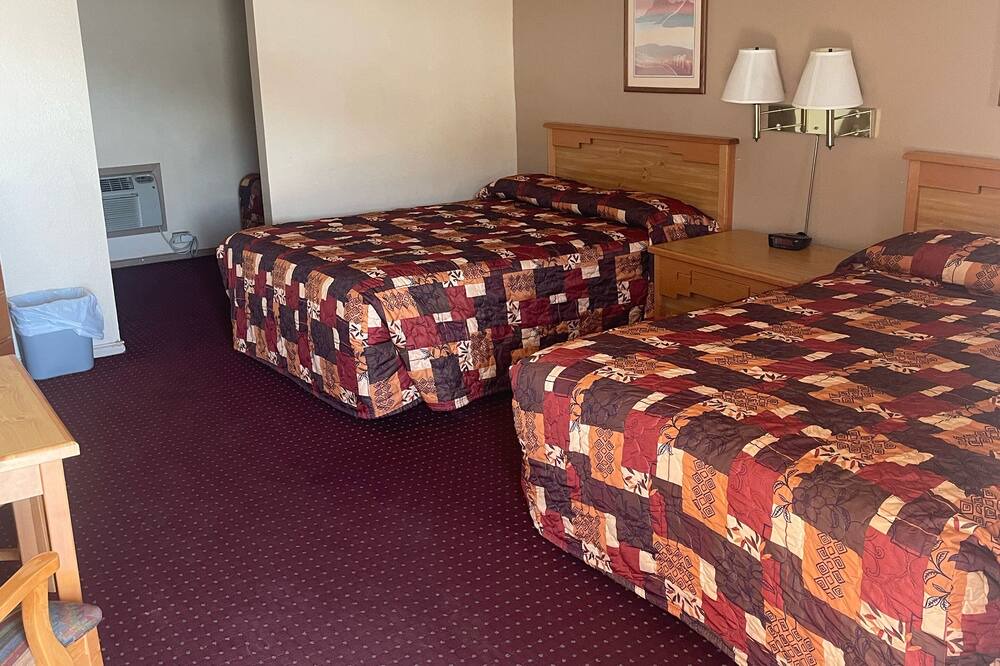 Photo of Bedroom in Artesia
