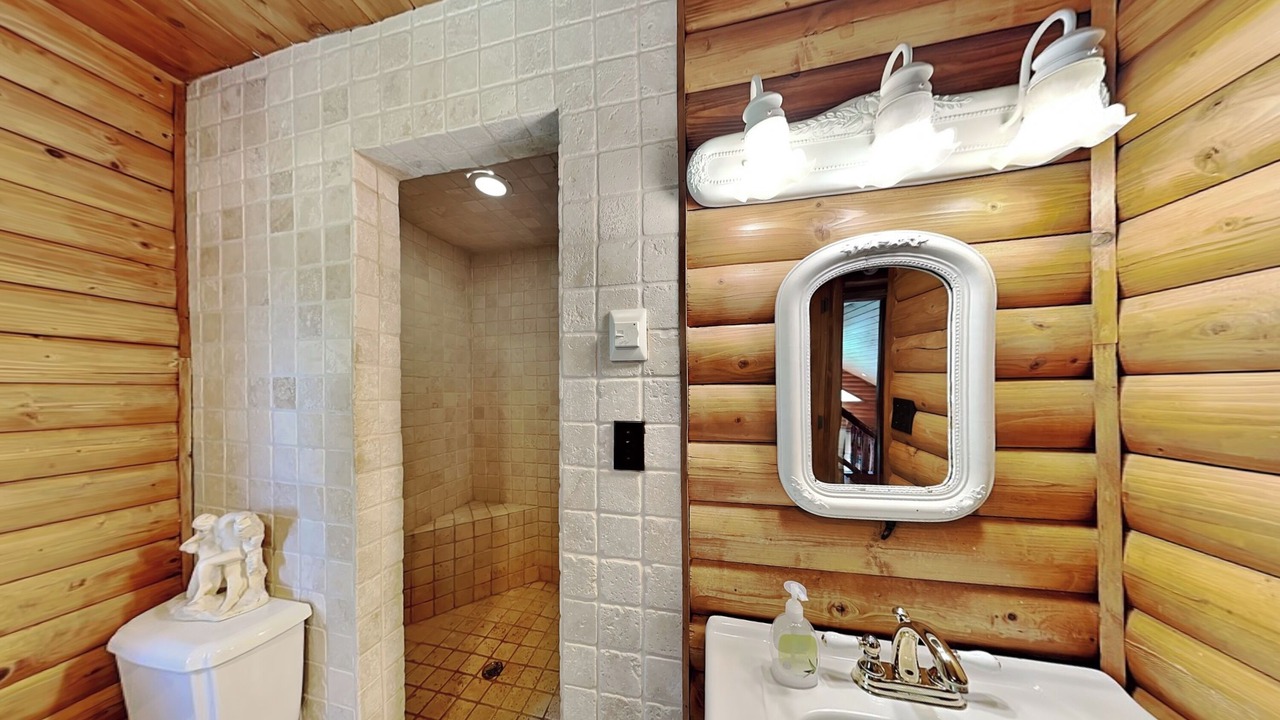 Photo of Others in Crellin