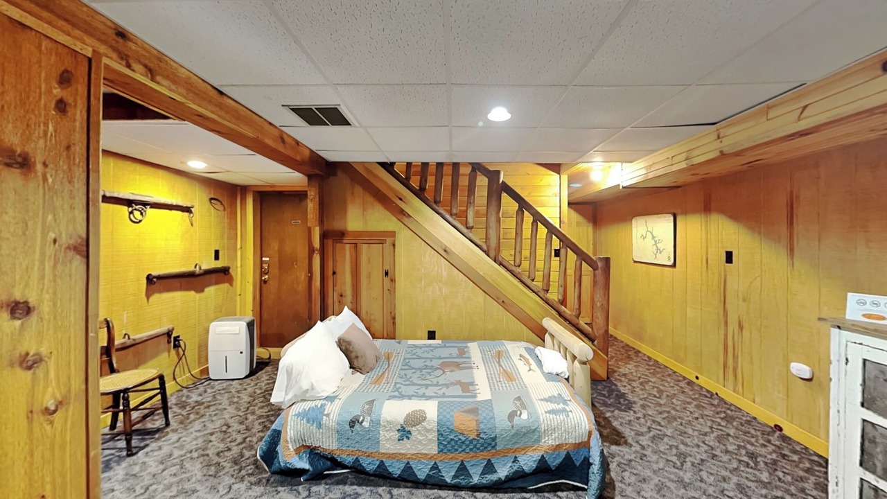 Photo of Others in Crellin