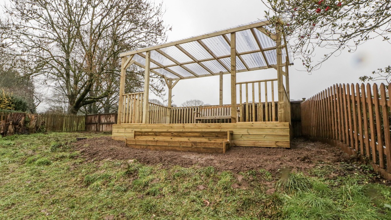 Photo of Outdoor in Longhope