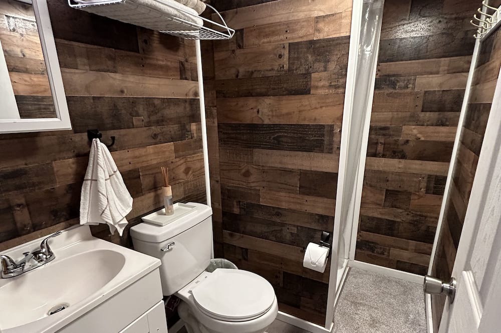 Photo of Bathroom in Starkville