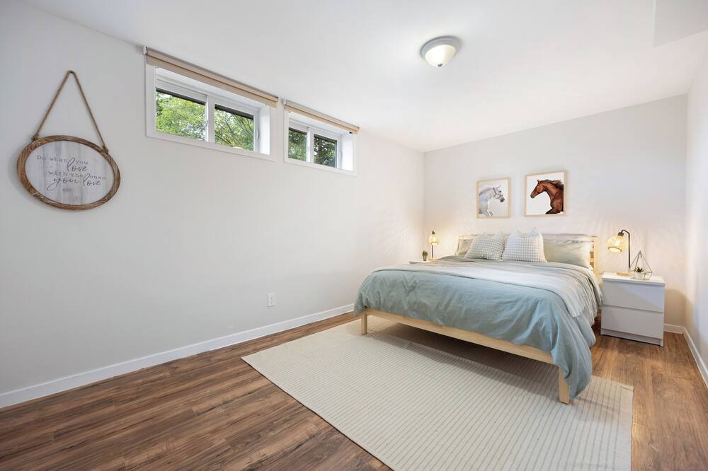 Photo of Bedroom in Richmond Hill