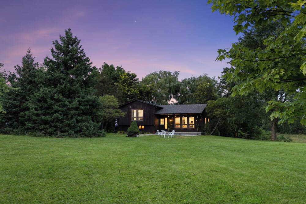 Photo of Outdoor in Richmond Hill