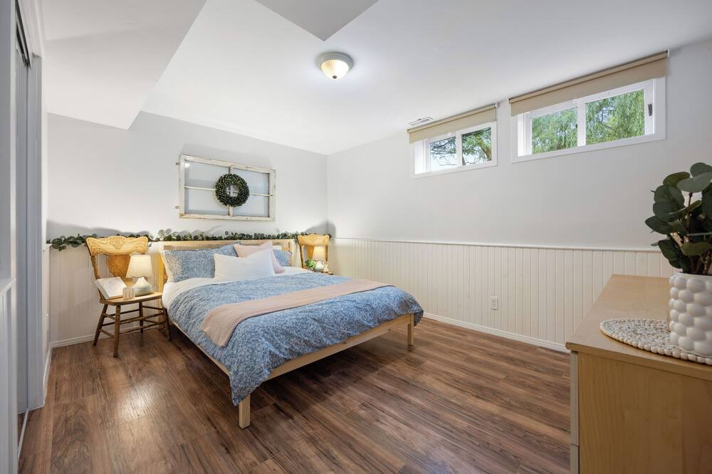 Photo of Bedroom in Richmond Hill