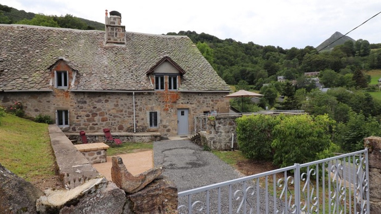 Photo of Outdoor in Saint-Jacques-des-Blats