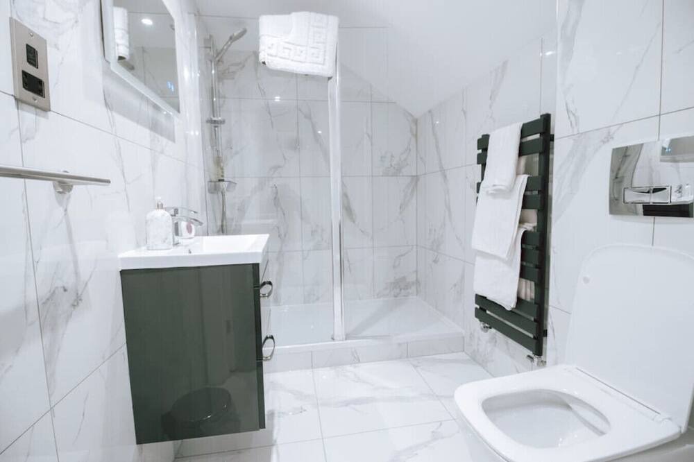 Photo of Others in Purley