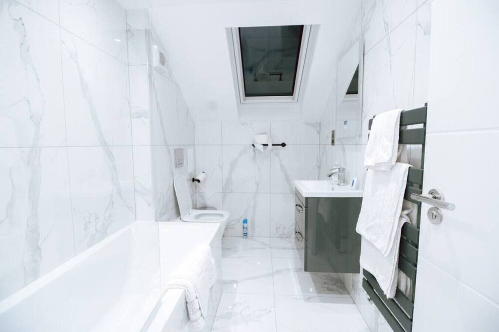 Photo of Others in Purley