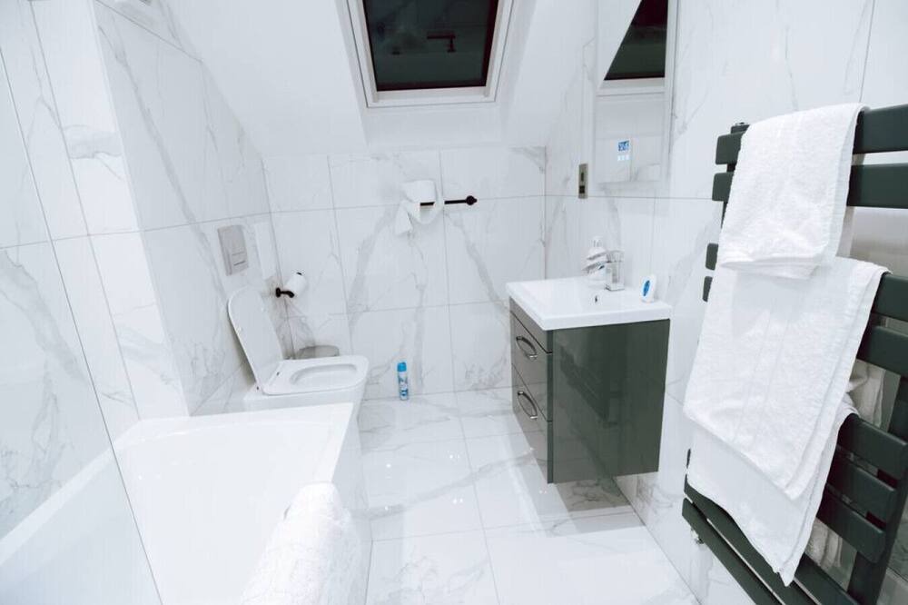 Photo of Others in Purley