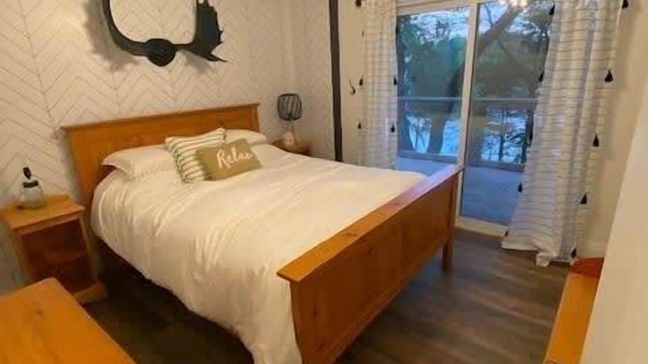 Photo of Bedroom in Bracebridge