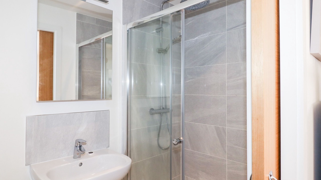 Photo of Bathroom in Westleigh