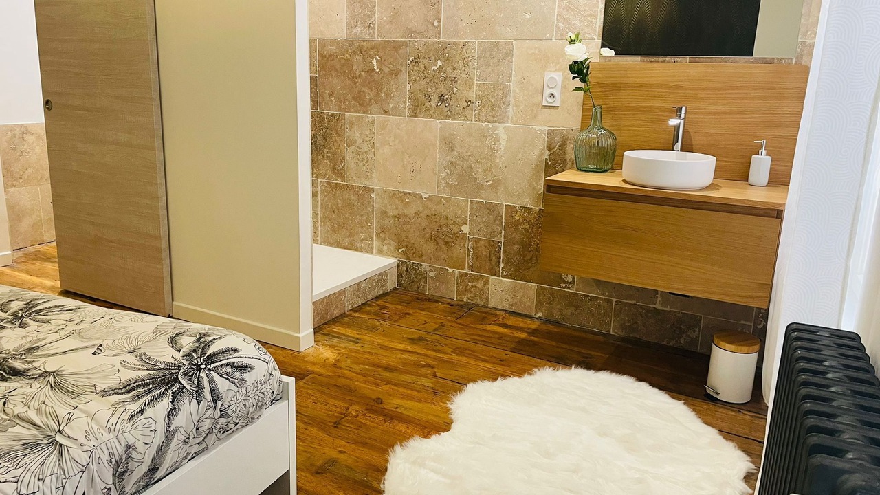 Photo of Bedroom in Jarnac