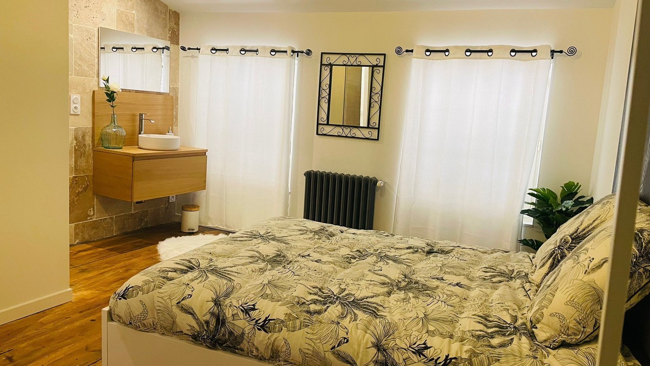 Photo of Bedroom in Jarnac