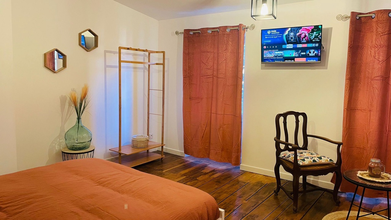 Photo of Bedroom in Jarnac